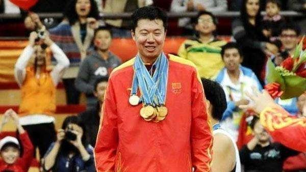 篮球阵型图_中国篮球历史三阵数据图_篮球阵营图