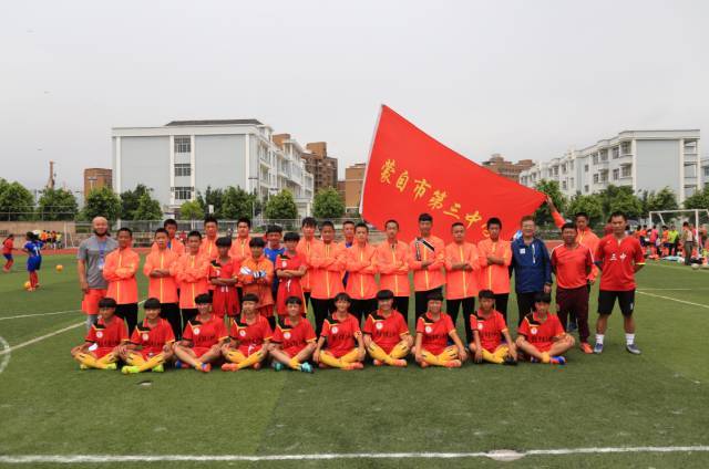 奥运会足球冠军有奖杯吗_奥运足球冠军颁奖_奥运会足球冠军是什么奖杯
