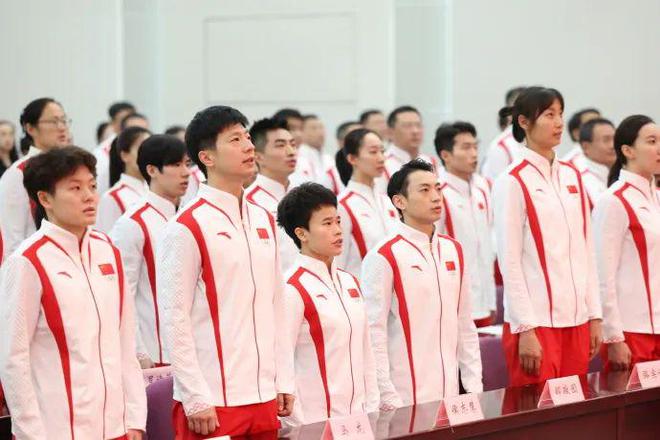 中国女子蹦床冠军视频_中国蹦床女运动员_中国女子蹦床队员名单