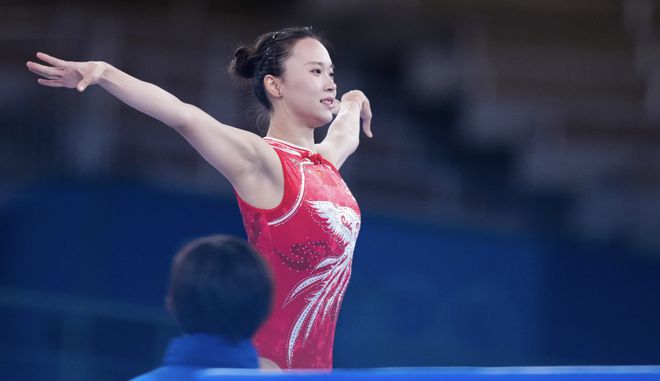 中国蹦床女运动员_中国女子蹦床冠军视频_中国女子蹦床队员名单