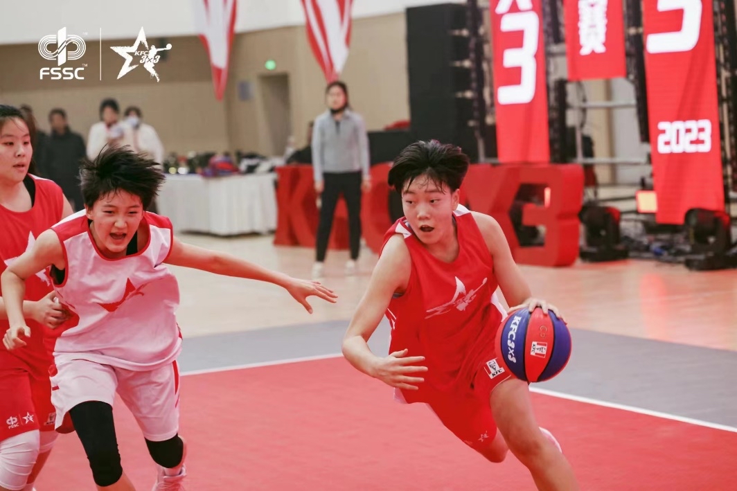 东城实验中学篮球队_城东区室内篮球场地点_城东实验学校篮球比赛冠军