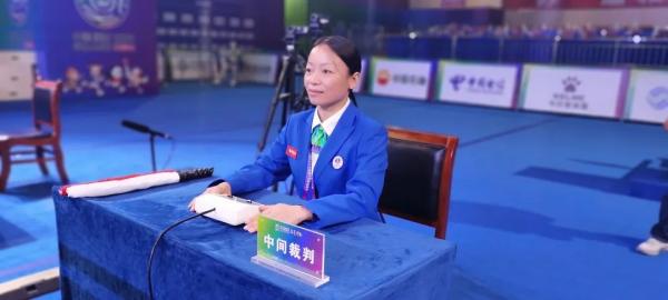 举重有挺举冠军吗_举重挺举视频_胡挺 举重冠军